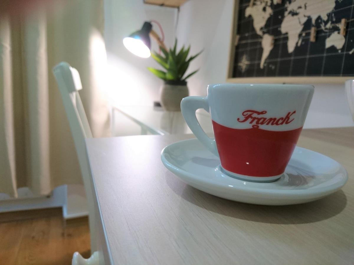 Tiny Cozy Accommodation 萨格勒布 外观 照片